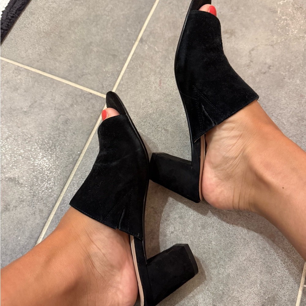 Well Worn Saks Fifth Avenue Peep-Toe Heels